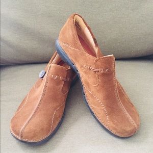 Clarks Brown Suede Shoes